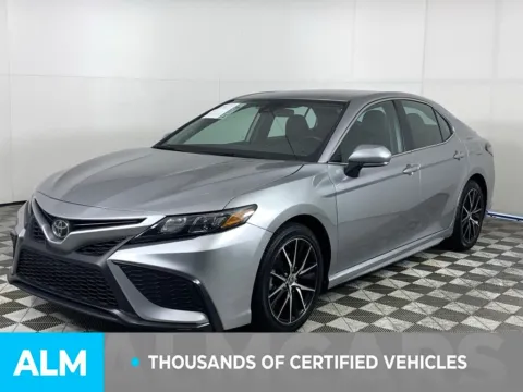 More photos of 2023 Toyota Camry SE at ALM Mazda South, GA