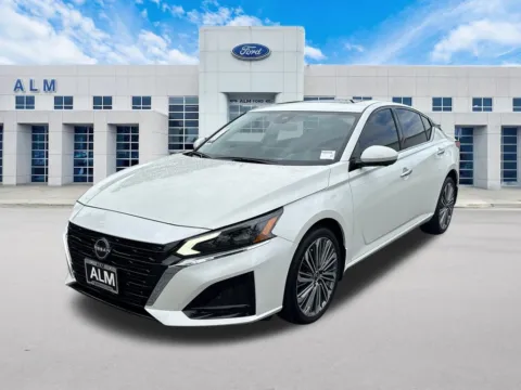 White 2023 Nissan Altima 2.5 SL for sale in Morrow, GA