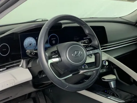 More photos of 2023 Hyundai Elantra Limited at ALM Mazda South, GA