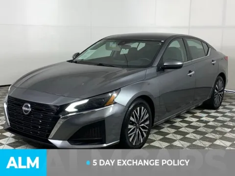 More photos of 2023 Nissan Altima 2.5 SV at ALM Mazda South, GA