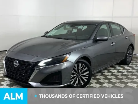 More photos of 2023 Nissan Altima 2.5 SV at ALM Mazda South, GA