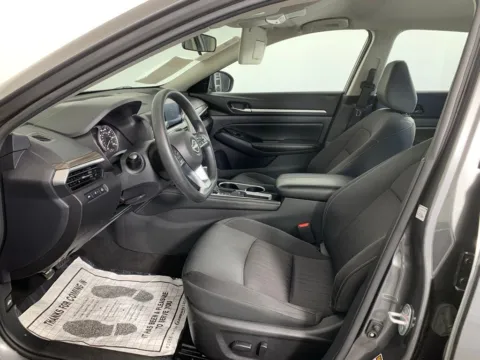 More photos of 2023 Nissan Altima 2.5 SV at ALM Mazda South, GA