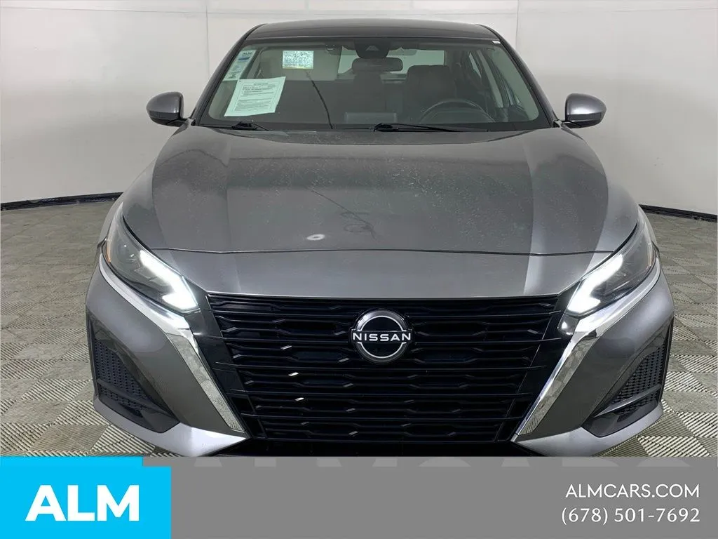 2023 Nissan Altima SV - Photo 19