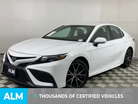 More photos of 2024 Toyota Camry SE at ALM Mazda South, GA