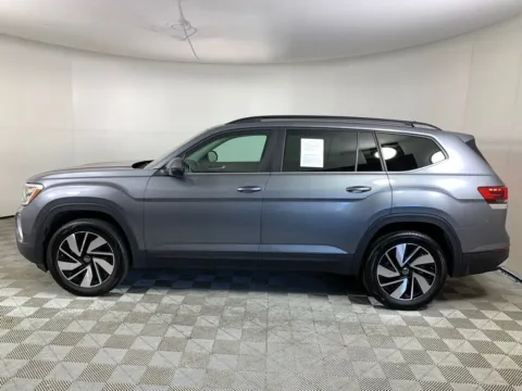 More photos of 2025 Volkswagen Atlas 2.0T SE w/Technology at ALM Mazda South, GA