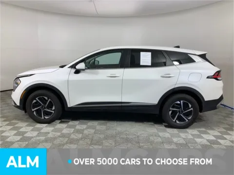 More photos of 2023 Kia Sportage Hybrid LX at ALM Mazda South, GA