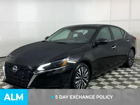 More photos of 2024 Nissan Altima 2.5 SV at ALM Mazda South, GA