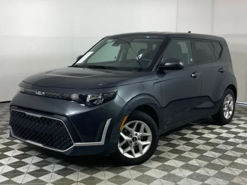 Gray 2024 Kia Soul LX for sale in Morrow, GA