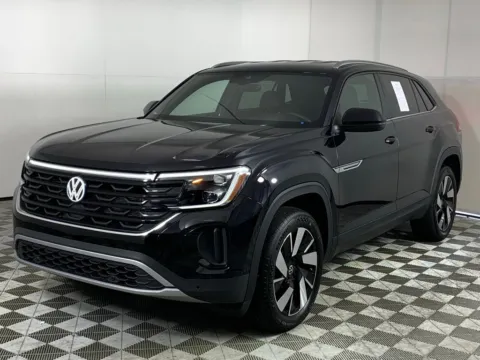 Another view of 2025 Volkswagen Atlas Cross Sport 2.0T SE w/Technology for sale in Morrow, GA at ALM Mazda South