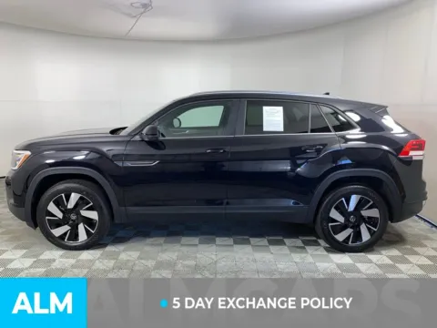 More photos of 2025 Volkswagen Atlas Cross Sport 2.0T SE w/Technology at ALM Mazda South, GA