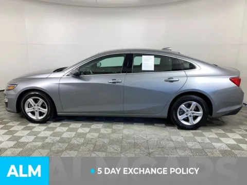 More photos of 2024 Chevrolet Malibu LT at ALM Mazda South, GA