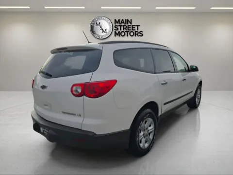 More photos of 2012 Chevrolet Traverse LS Sport Utility 4D at Main Street Motors, IN