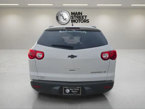 More photos of 2012 Chevrolet Traverse LS Sport Utility 4D at Main Street Motors, IN