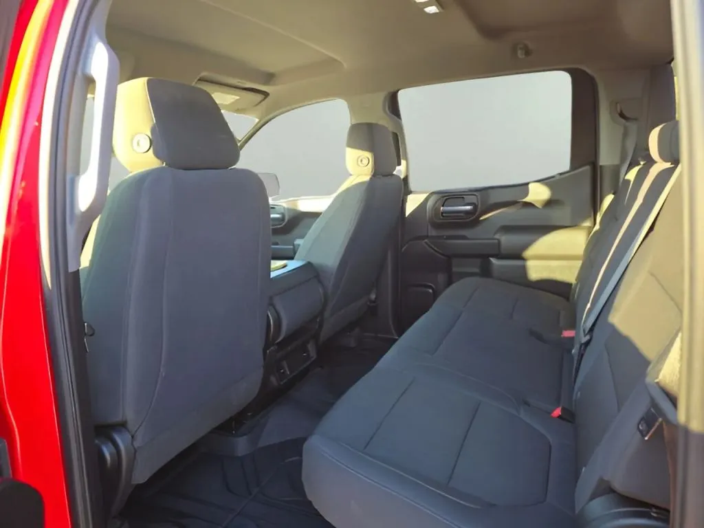 2020 Chevrolet Silverado 1500 Crew Cab thumbnail 5