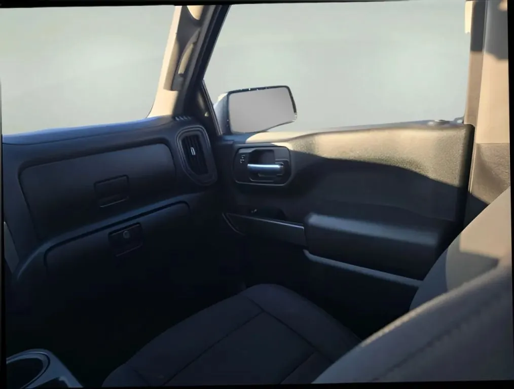 2020 Chevrolet Silverado 1500 Crew Cab thumbnail 22