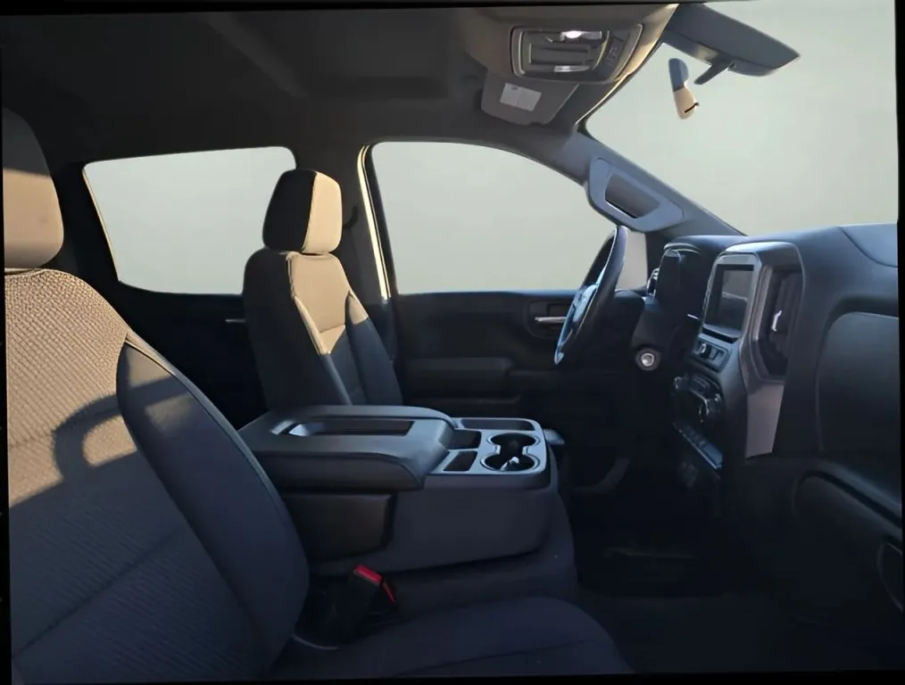 2020 Chevrolet Silverado 1500 Crew Cab thumbnail 7