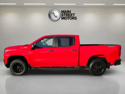 Photos of 2020 Chevrolet Silverado 1500 Crew Cab Custom Trail Boss Pickup 4D 5 3/4 ft for sale in Portage, IN at Main Street Motors