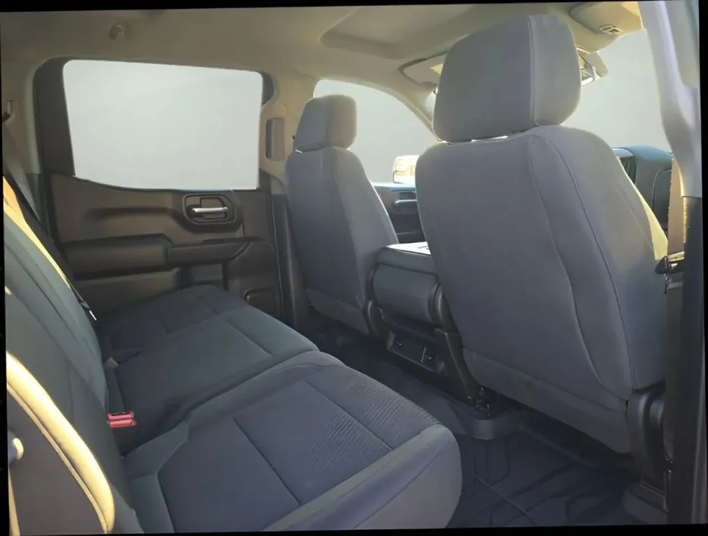 2020 Chevrolet Silverado 1500 Crew Cab thumbnail 23