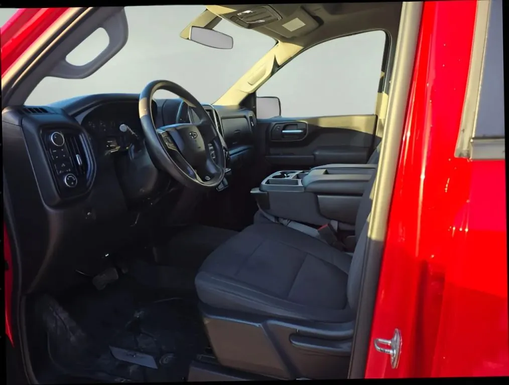 2020 Chevrolet Silverado 1500 Crew Cab thumbnail 6