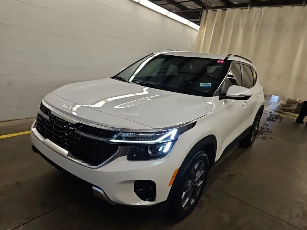 2024 Kia Seltos S