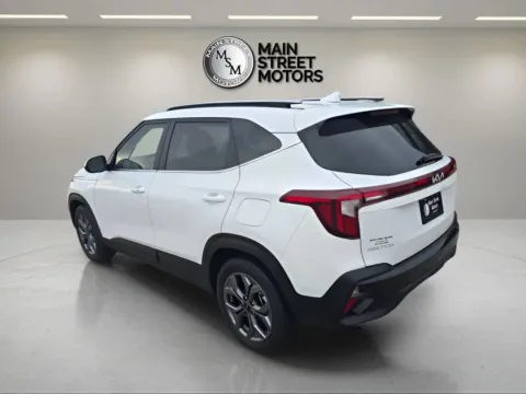Another view of 2024 Kia Seltos S Sport Utility 4D for sale in Portage, IN at Main Street Motors