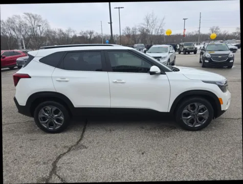 More photos of 2024 Kia Seltos S Sport Utility 4D at Main Street Motors, IN