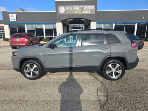 Gray 2022 Jeep Cherokee Limited Sport Utility 4D for sale in Portage, IN