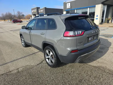 Photos of 2022 Jeep Cherokee Limited Sport Utility 4D for sale in Portage, IN at Main Street Motors