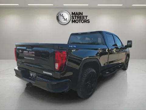 More photos of 2020 GMC Sierra 1500 Crew Cab Elevation Pickup 4D 6 1/2 ft at Main Street Motors, IN
