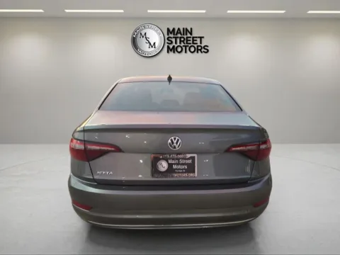 More photos of 2021 Volkswagen Jetta 1.4T R-Line Sedan 4D at Main Street Motors, IN