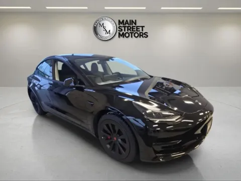 More photos of 2021 Tesla Model 3 Performance Sedan 4D at Main Street Motors, IN