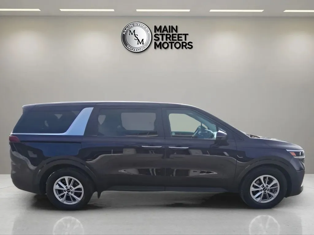 2024 Kia Carnival thumbnail 23