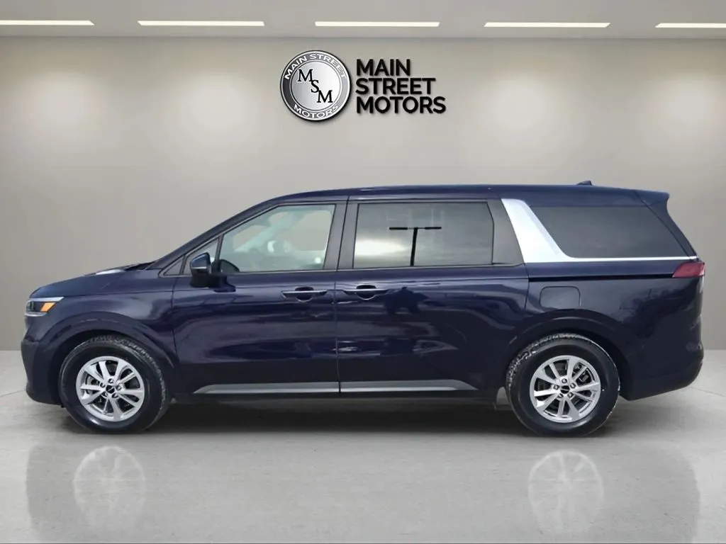 2024 Kia Carnival thumbnail 12