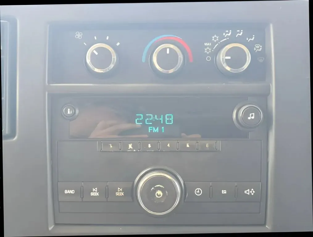 2013 Chevrolet Express 3500 Cargo thumbnail 16