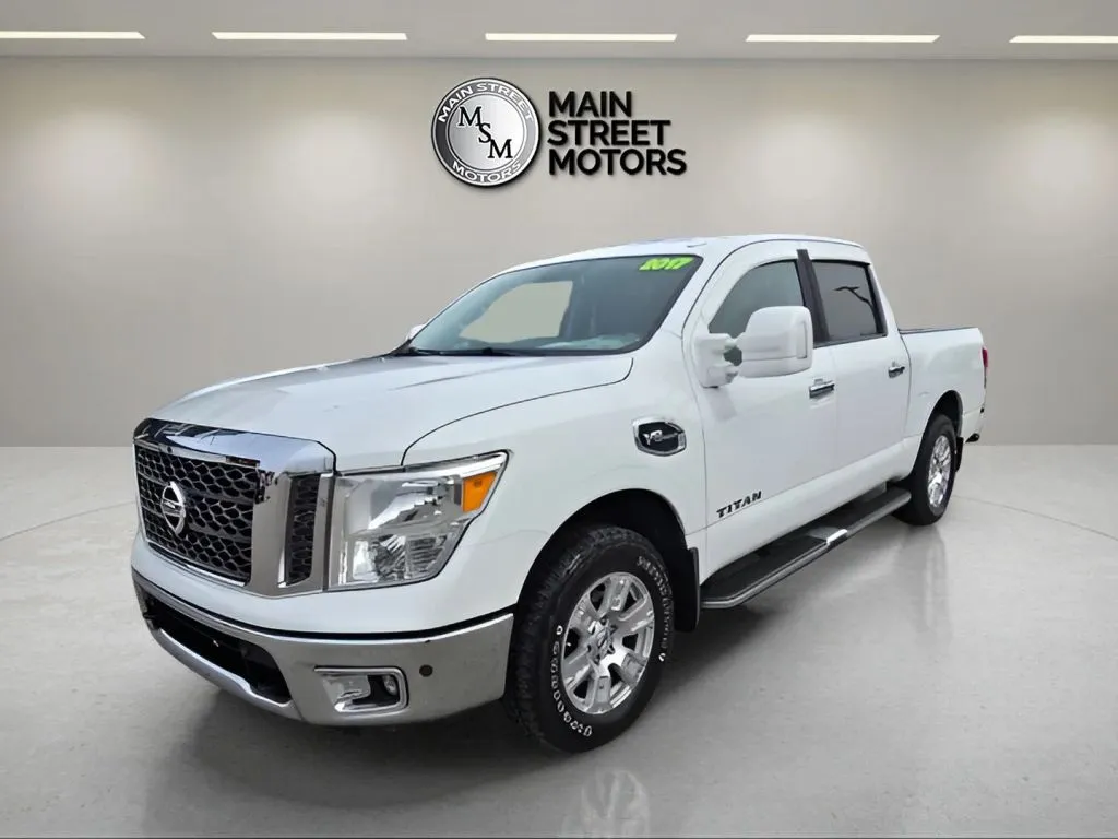 White 2017 Nissan Titan Crew Cab SV Pickup 4D 5 1/2 ft for sale in Portage, IN