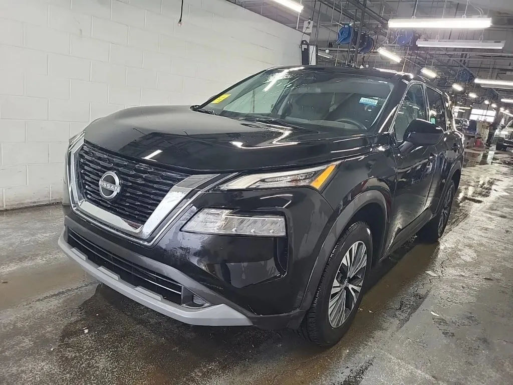 2023 Nissan Rogue SV (2023.5) Sport Utility 4D for sale in Portage, IN