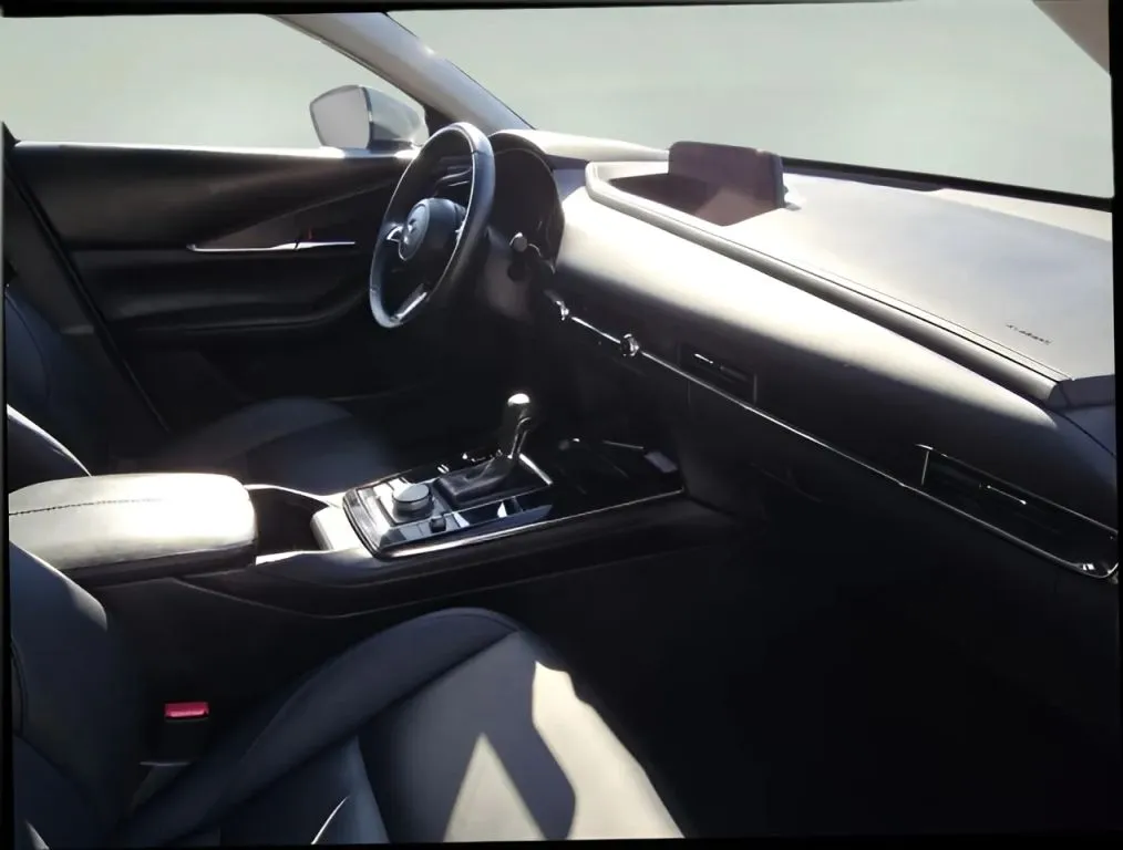 2025 Mazda CX-30 thumbnail 9