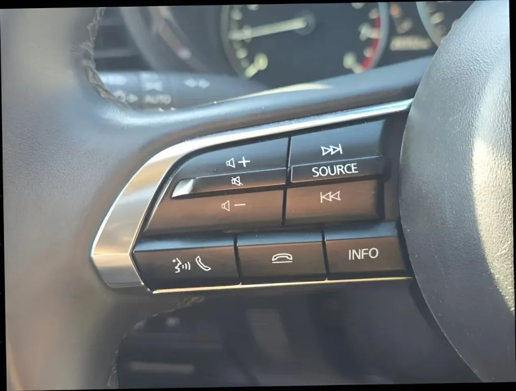 2025 Mazda CX-30 thumbnail 28