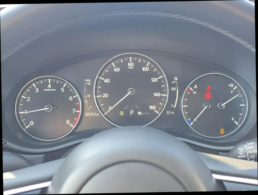 2025 Mazda CX-30 thumbnail 19