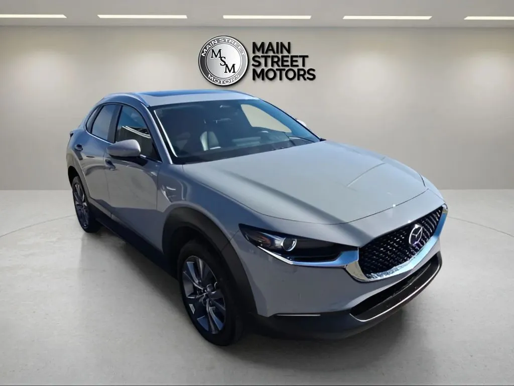 2025 Mazda CX-30 - Image 3