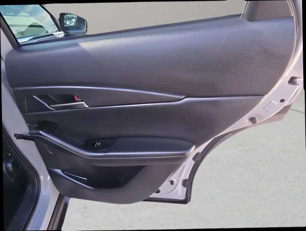 2025 Mazda CX-30 thumbnail 8