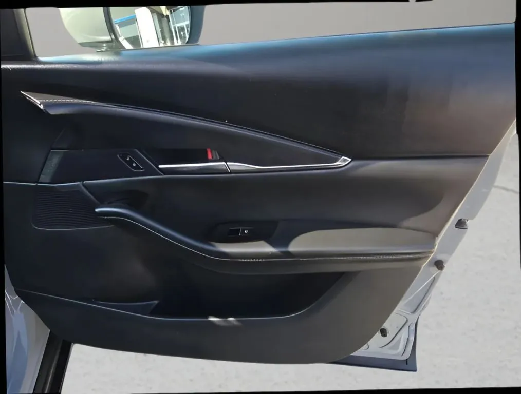 2025 Mazda CX-30 thumbnail 27