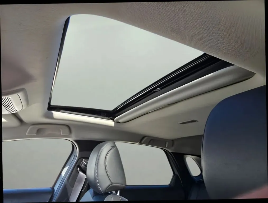 2025 Mazda CX-30 thumbnail 5