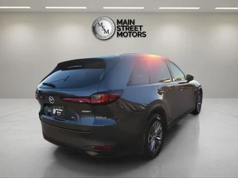 More photos of 2024 MAZDA CX-90 3.3 Turbo Preferred Plus Sport Utility 4D at Main Street Motors, IN