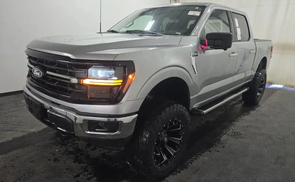 2024 Ford F-150 SuperCrew Cab XLT Pickup 4D 5 1/2 ft for sale in Portage, IN