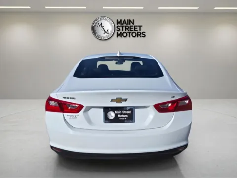 More photos of 2023 Chevrolet Malibu 1LT Sedan 4D at Main Street Motors, IN