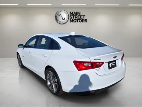Another view of 2023 Chevrolet Malibu 1LT Sedan 4D for sale in Portage, IN at Main Street Motors