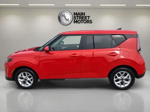 Photos of 2024 Kia Soul LX Wagon 4D for sale in Portage, IN at Main Street Motors