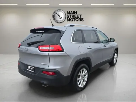 More photos of 2014 Jeep Cherokee Latitude Sport Utility 4D at Main Street Motors, IN