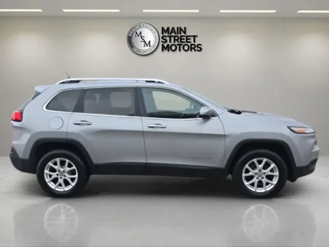 More photos of 2014 Jeep Cherokee Latitude Sport Utility 4D at Main Street Motors, IN
